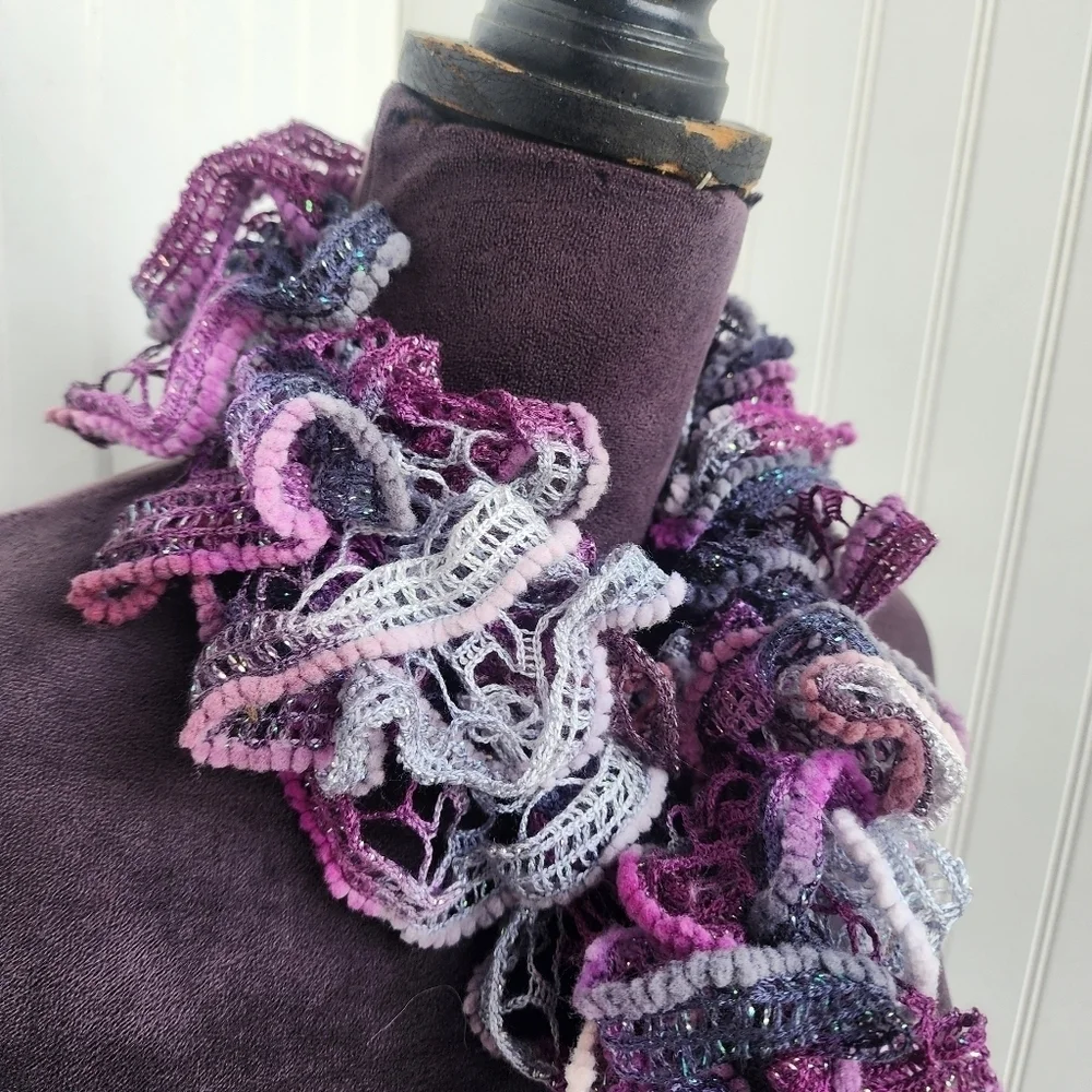 Fashion Sashay Scarf Purple Tiered Ruffle Open Knit Fairycore Romantic 52